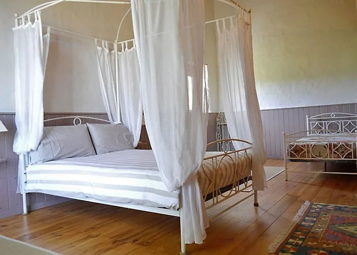 Domaine De Lasfonds 3* Previnquieres