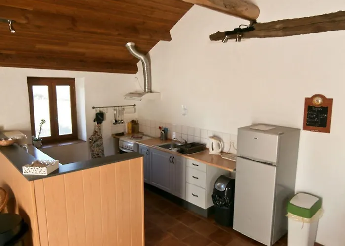 Domaine De Lasfonds Oda ve Kahvaltı Previnquieres